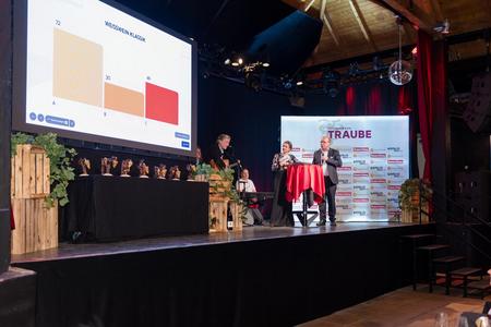 Rot-Goldene-Traube