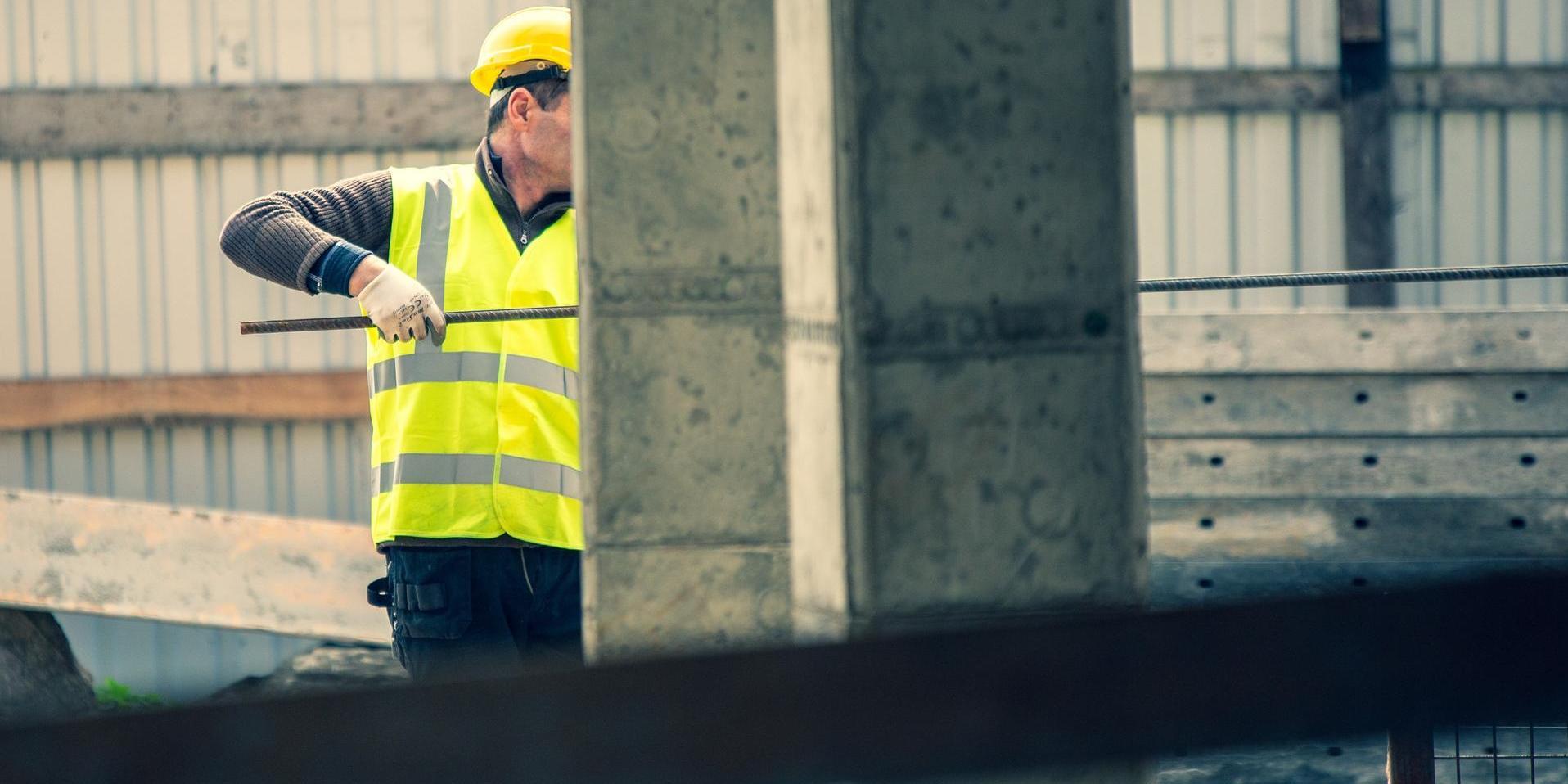 Bauarbeiter auf Baustelle