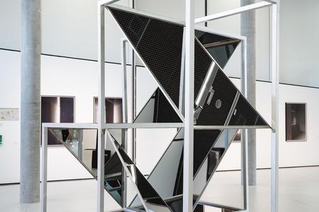 Landesgalerie Eroeffnung Eva Schlegel