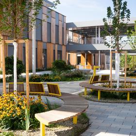 Innenhof des neuen Campus Pinkafeld