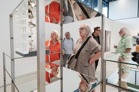 Landesgalerie Eroeffnung Eva Schlegel