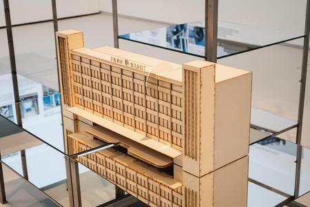 Landesgalerie Eroeffnung Eva Schlegel