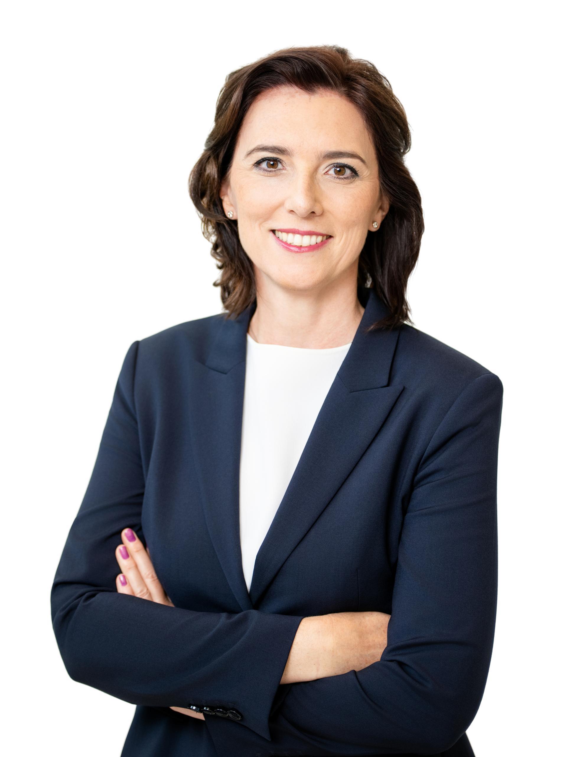 Hana Dellemann Portrait