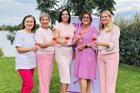 Pink Ribbon Ottr