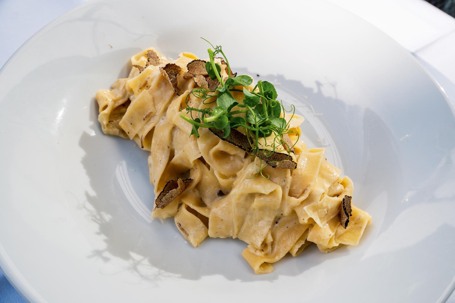 Pasta mit frischer Trüffelpaste